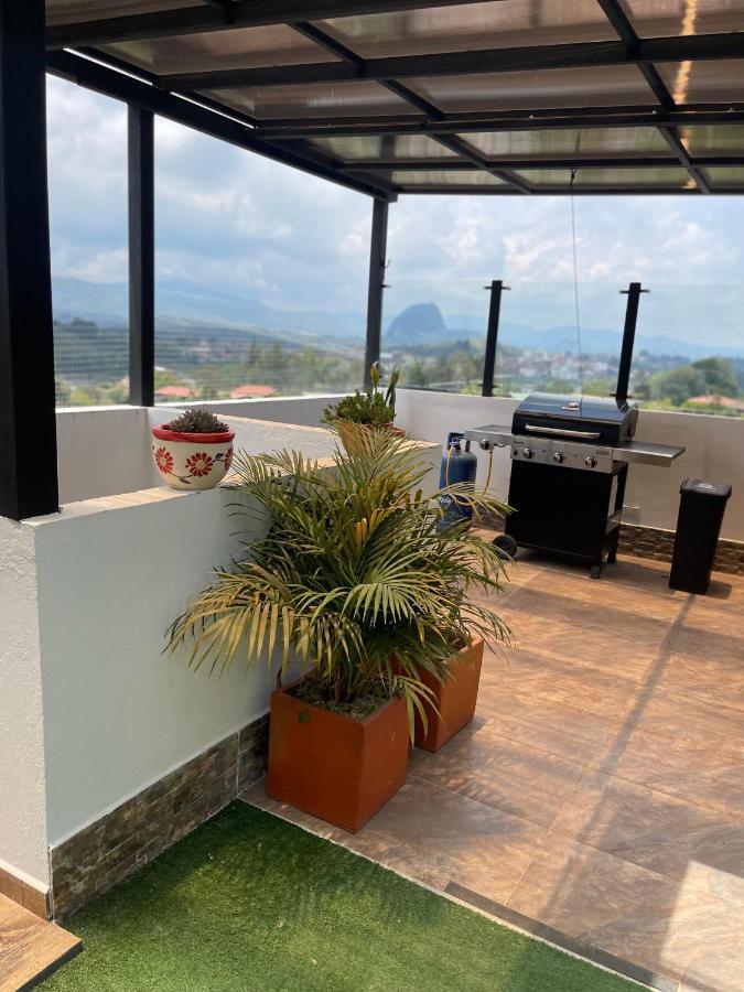 Apartamento De Lujo Apartman Guatapé Kültér fotó